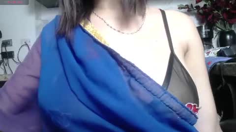 Snapshot of kashvi_ chatting on 06-10-26, 08:19 kasvhi online show from 06-10-26, 08:19