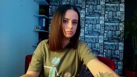 kassandra james online show from 04-28-26, 01:16