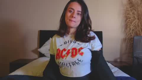 kassandra james online show from 07-16-26, 02:45