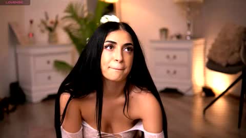 Snapshot of kassidyvibe chatting on 02-25-26, 11:09 Kassidy online show from 02-25-26, 11:09