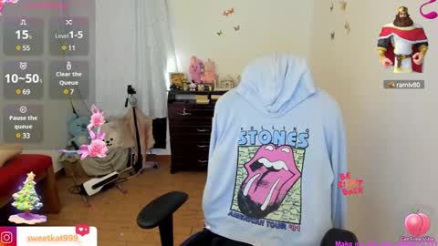 Snapshot of kat_ly_chan chatting on 12-01-24, 07:36 Kat online show from 12-01-24, 07:36