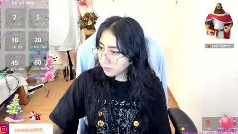 Snapshot of kat_ly_chan chatting on 12-22-24, 03:44 Kat online show from 12-22-24, 03:44