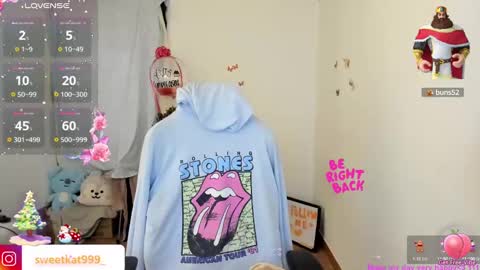 Snapshot of kat_ly_chan chatting on 12-25-24, 07:13 Kat online show from 12-25-24, 07:13