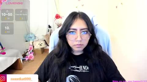 Snapshot of kat_ly_chan chatting on 02-18-25, 02:38 Kat online show from 02-18-25, 02:38