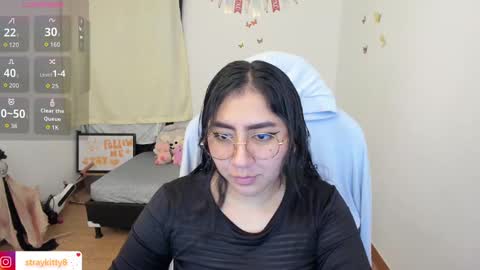 Snapshot of kat_ly_chan chatting on 09-13-25, 12:54 Kat online show from 09-13-25, 12:54