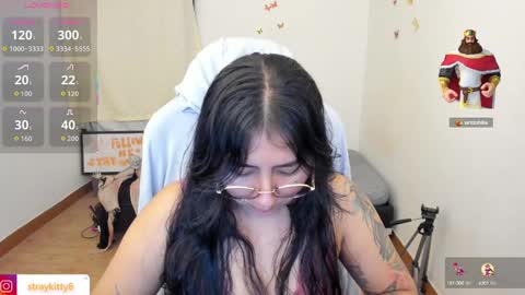 Snapshot of kat_ly_chan chatting on 10-07-25, 01:47 Kat online show from 10-07-25, 01:47