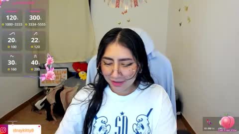 Snapshot of kat_ly_chan chatting on 10-16-25, 09:16 Kat online show from 10-16-25, 09:16