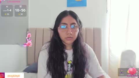 Snapshot of kat_ly_chan chatting on 10-27-25, 08:57 Kat online show from 10-27-25, 08:57