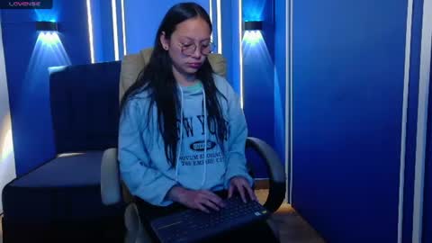 Katalina online show from 07-12-26, 12:18