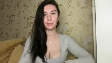 Snapshot of katalinaqe chatting on 05-21-26, 07:59 KatalinaQE online show from 05-21-26, 07:59