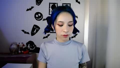 Snapshot of katara_a chatting on 10-13-25, 02:39 Maca online show from 10-13-25, 02:39