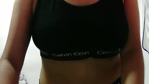 Snapshot of kate_bliss chatting on 09-16-25, 09:27 kate_bliss online show from 09-16-25, 09:27