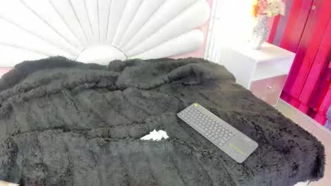 kate online show from 02-10-26, 01:48