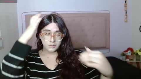 kate online show from 12-21-25, 03:35