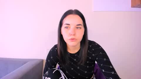 KATE online show from 10-26-25, 09:26