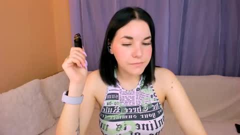 Snapshot of kate_ree_ chatting on 06-06-26, 06:40 KATE online show from 06-06-26, 06:40