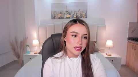 kate_rous online show from 12-01-25, 07:24