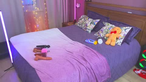 Kate  Sex-House  MILA WAYGMT2 MonTue  0300am-1500am online show from 01-21-25, 10:41