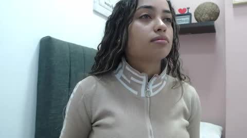 Kari online show from 01-14-26, 02:01