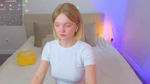 katebunnys online show from 03-21-26, 04:39