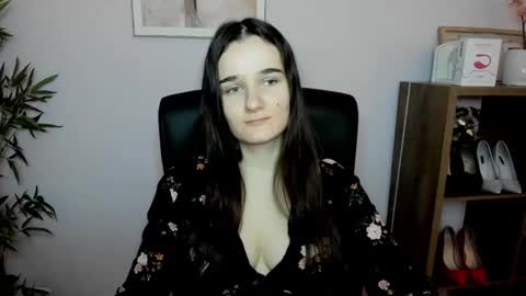 Kate  online show from 02-08-25, 11:12