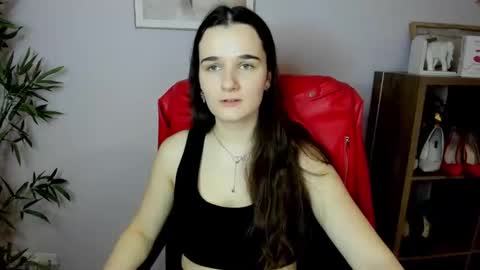 Kate  online show from 02-22-25, 10:40