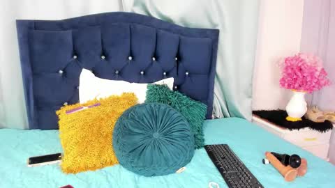 Snapshot of kateeowens_ chatting on 02-07-26, 12:31 Kate online show from 02-07-26, 12:31