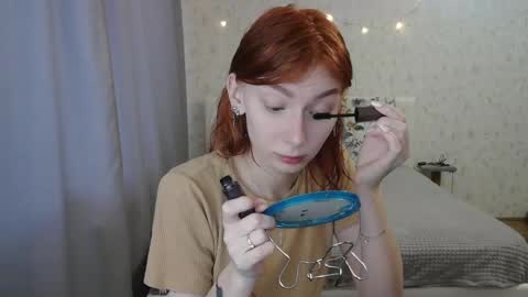 Snapshot of katekalen chatting on 01-04-25, 07:45 Kate Bunny online show from 01-04-25, 07:45