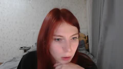 Snapshot of katekalen chatting on 09-29-25, 04:34 Kate Bunny online show from 09-29-25, 04:34