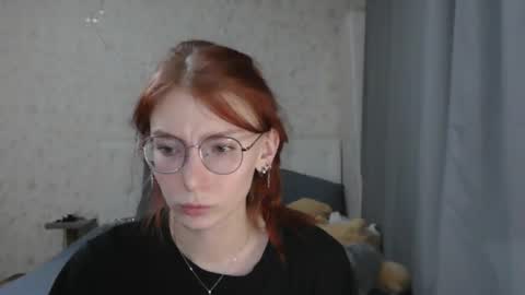 Kate Bunny online show from 11-26-25, 05:14