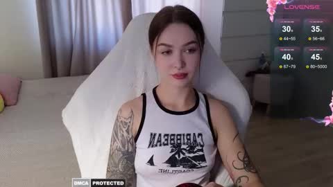 Im Kate  online show from 09-12-25, 12:16