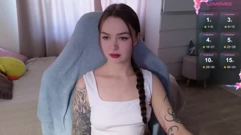 Snapshot of kateleoo chatting on 02-20-26, 08:38 Im Kate online show from 02-20-26, 08:38