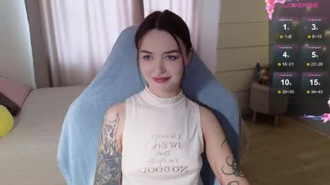 Snapshot of kateleoo chatting on 05-30-26, 06:43 Im Kate online show from 05-30-26, 06:43