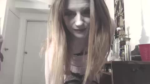 Snapshot of kateloveforever chatting on 04-14-26, 05:57 Kateloveforever online show from 04-14-26, 05:57