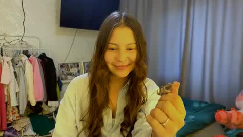 Eshly online show from 06-03-26, 12:08