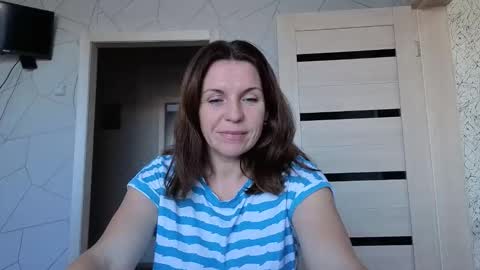 Snapshot of katemorana chatting on 10-13-25, 03:28 KateMorana online show from 10-13-25, 03:28
