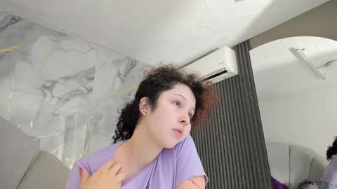 Im Katherine but call me Kate  online show from 10-14-25, 01:34