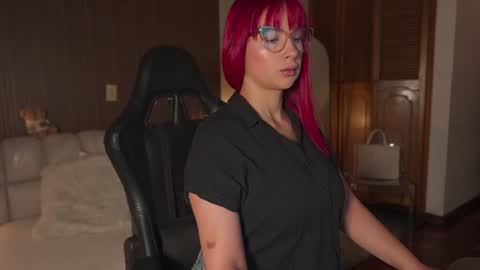  Kate Owens  online show from 07-16-26, 11:27