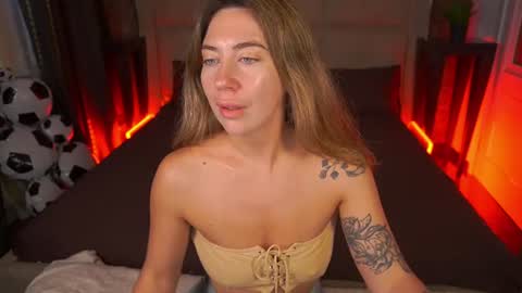Snapshot of kateshanny chatting on 07-12-26, 05:42 Kate online show from 07-12-26, 05:42