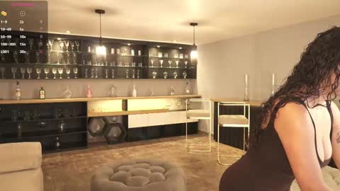 K A T E  online show from 10-04-25, 12:14