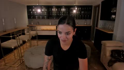 K A T E  online show from 11-23-25, 07:08