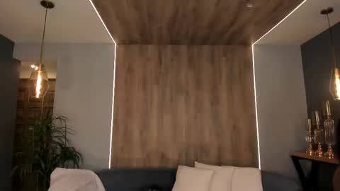 K A T E  online show from 02-12-26, 09:59