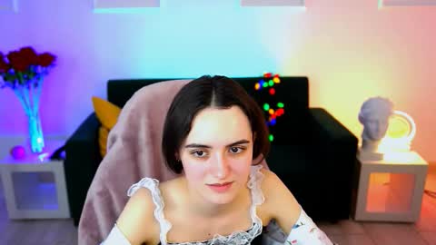 Snapshot of katewillows chatting on 02-27-26, 06:13 katewillows online show from 02-27-26, 06:13