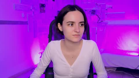 Snapshot of katewillows chatting on 03-01-26, 04:36 katewillows online show from 03-01-26, 04:36