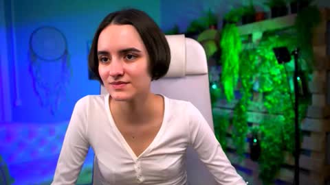 Snapshot of katewillows chatting on 03-02-26, 04:25 katewillows online show from 03-02-26, 04:25