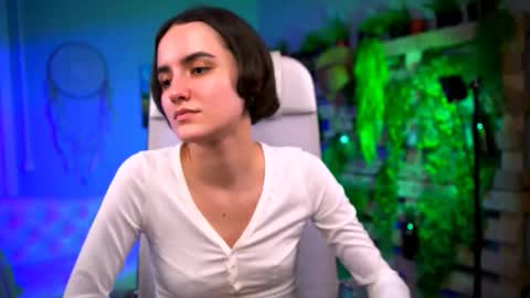 Snapshot of katewillows chatting on 03-02-26, 07:15 katewillows online show from 03-02-26, 07:15