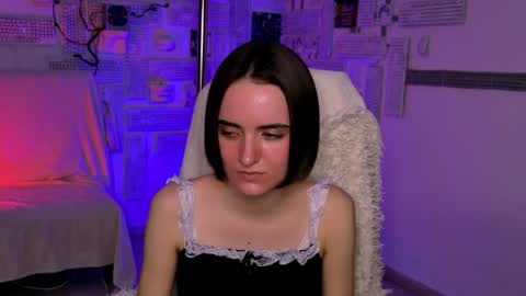 katewillows online show from 04-08-26, 05:07