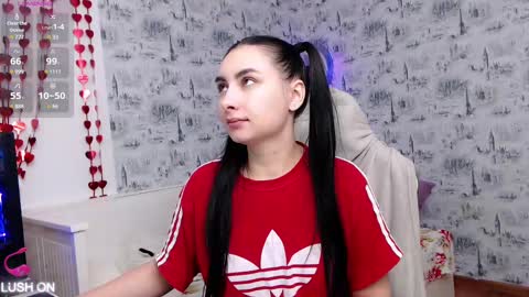 Snapshot of katexlove233 chatting on 03-11-25, 08:20 Kate online show from 03-11-25, 08:20