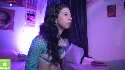 Katerine online show from 07-15-26, 12:05
