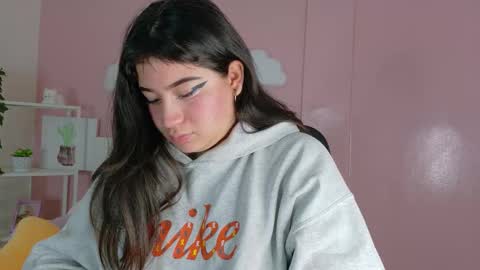K A T H E  online show from 10-10-25, 12:26